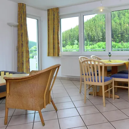 Grosse In Mit Balkon, Cleaning Included