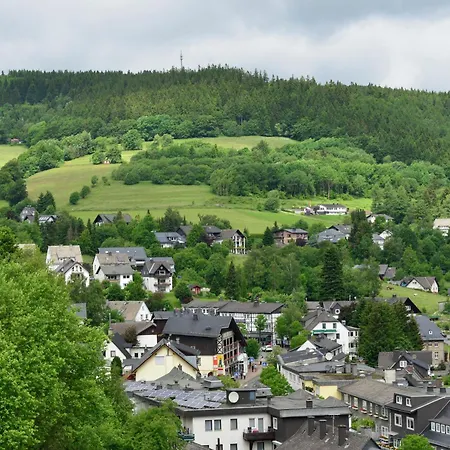 Grosse In Mit Balkon, Cleaning Included شقة فيلنغن